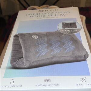 Gray Plush Massaging Wedge Pillow